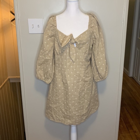 J.O.A. Polka dot puff sleeve dress 3070 - Picture 5 of 13